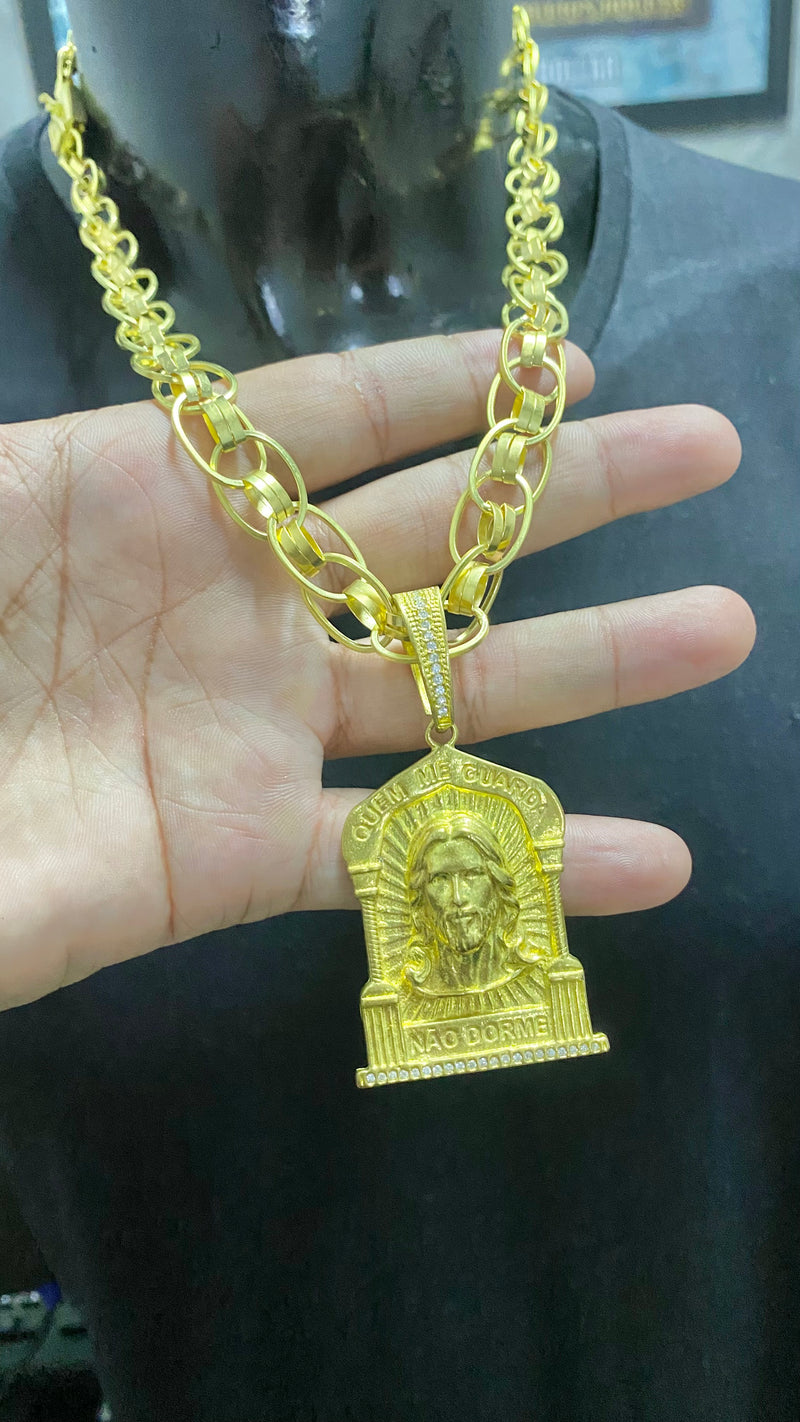 CORRENTE ELO IMPERADOR 12MM + PINGENTE JESUS QUEM ME PROTEGE NAO DORME CRAVEJADO