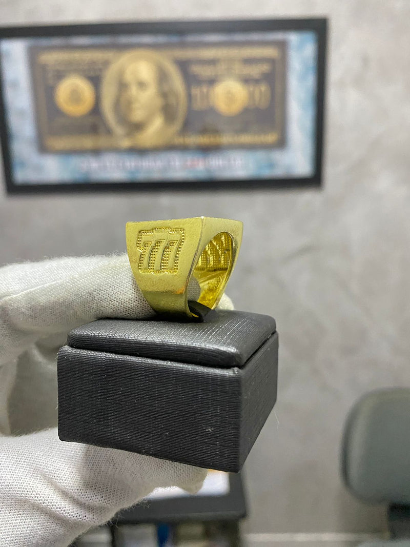 ANEL PERSONALIZADO 777 CRAVEJADO - WRDJOIAS