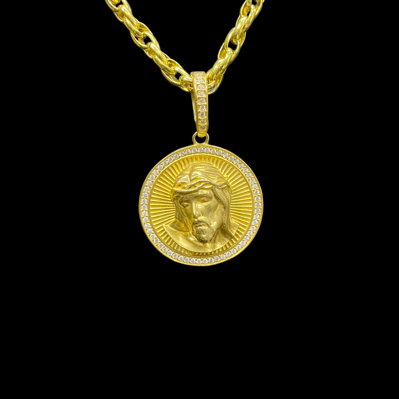 PINGENTE ROSTO DE CRISTO PLACA REDONDA CRAVEJADA - WRDJOIAS